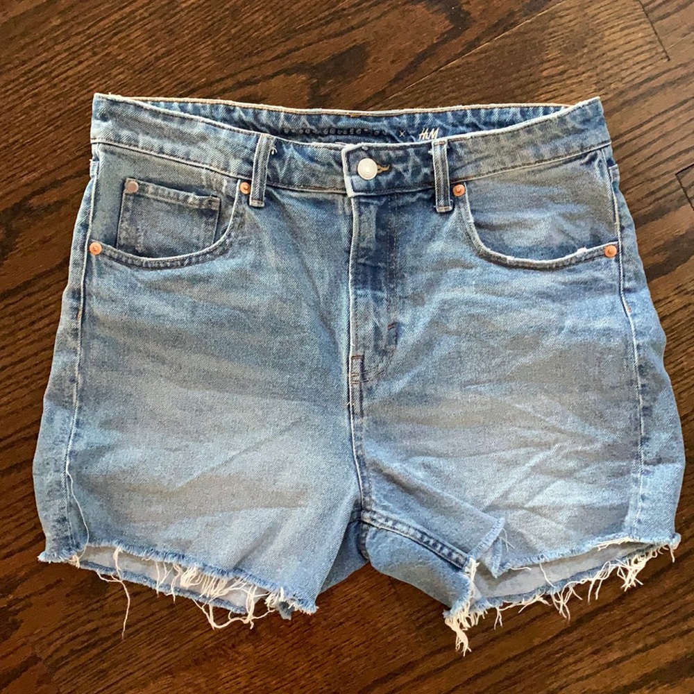 H&M cutoff denim shorts! SZ 10